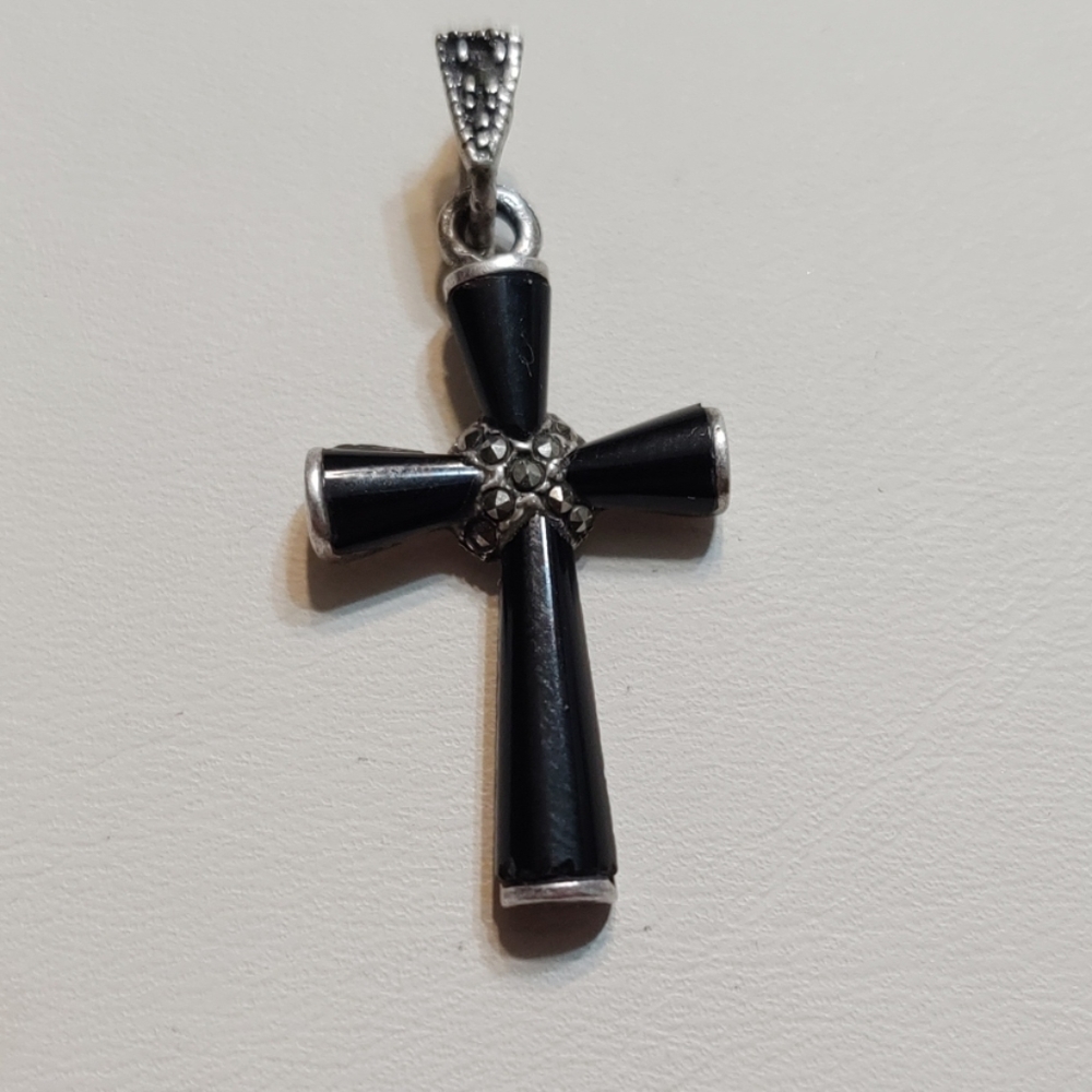 Sterling Silver Cross Pendant
